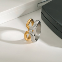 Mode féminine MW Bague étanche en acier inoxydable plaqué or 18 carats bicolore à double couche en forme de X avec lignes simples et élégantes