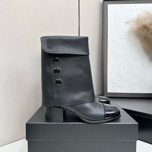 Bottes longues luxueuses sur mesure de style CC pour femmes, bicolores, rétro, ornées de boutons, à talons hauts, respirantes et chaudes - Product Image 4