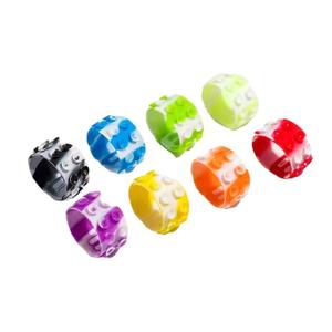 Bracelet et anneau en silicone Squidopops, jouets sensoriels pour enfants, jouets anti-stress à pousser avec <span class=keywords><strong>ventouse</strong></span>, jouets <span class=keywords><strong>Pop</strong></span> Itting - Product Image 4