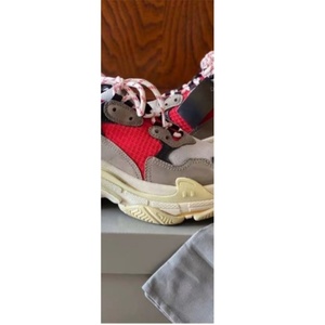 Vente en gros de baskets épaisses multicolores, baskets décontractées à semelle épaisse de style rétro personnalisées - Product Image 2