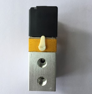 용청 YC23JD-8 병 블로잉 머신용 솔레노이드 밸브 AC220V/DC24V IP65 보호 압축 공기 사용 - Product Image 4