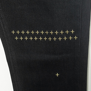 Jeans Dritti di Alta Qualità Street Boy Lavati Bianchi Strappati Ksu Jeans Vendita all'Ingrosso Jeans da Uomo - Product Image 3