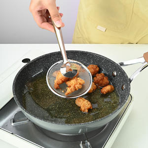 Stainless Steel <b>Strainer</b> With Clip For Fried Food Oil Removal Household Kitchen Sieve <b>Mesh</b> Filter - Product Image 3