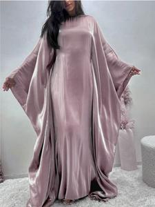 Robe Abaya en polyester, tissu scintillant, robe de soirée pour adultes printemps/été, imprimé en relief Ramadan - Product Image 3