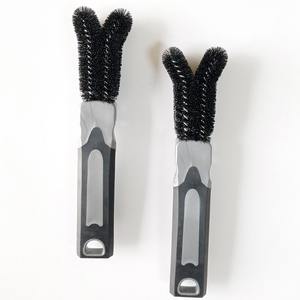 Cepillo de Limpieza para Autos NIKO, Cepillo para Llantas y Ruedas, Accesorios para el Cuidado del Automóvil - Product Image 1