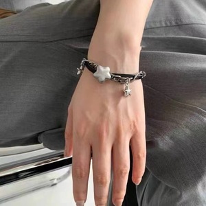 Collar, Pulsera y Anillo de Plata con Estrella Gruesa Estilo Y2K, Joyería Personalizada para Chicas Modernas, Dulces y Cool, Inspirada en la Dopamina - Product Image 4