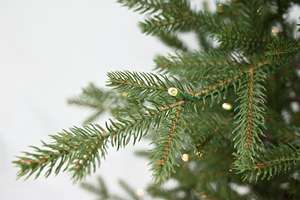 Árbol de Navidad Artificial Decorativo de Diseño Moderno para Interiores, Adornos Navideños de PVC y PE - Product Image 4