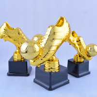 Trophée de football en plastique à succès, trophée de botte d'or, trophée commémoratif de match de football, peut être imprimé avec un logo