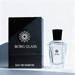 Chai xịt nước hoa thủy tinh pha lê vuông độc đáo, sang trọng, tùy chỉnh 60ml, nắp đen - Product Image 3