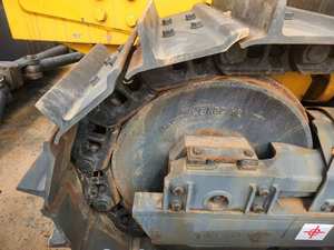 Miniexcavadora Usada, Bulldozer, Tractor con Motor de 128HP, Bomba, Capacidad de Aplicación de Aserrín de 3.7m, Precio Bajo en Venta - Product Image 2