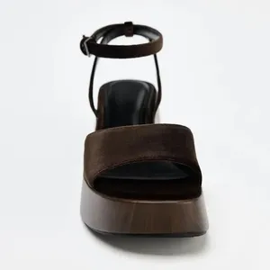 Sandales compensées rétro en velours pour <span class=keywords><strong>femme</strong></span>, à bout ouvert et bride cheville, confortables pour la plage, les vacances et les soirées - Product Image 5