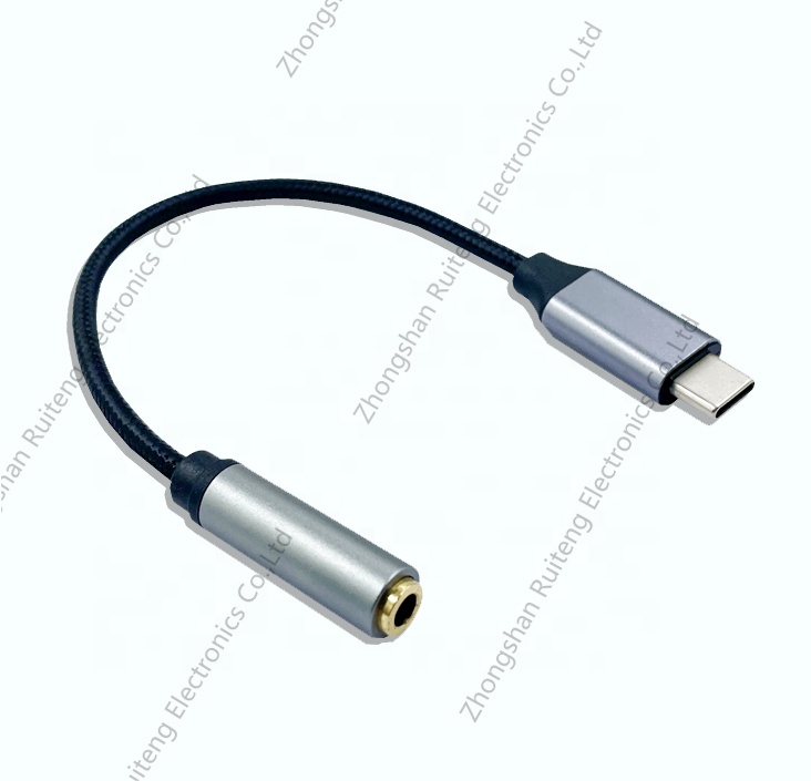 Адаптер для наушников с разъемом USB Type-C на гнездо 3,5 мм