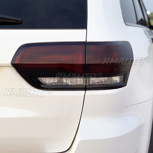 Para Jeep Grand Cherokee 2014-2021, Todos los Modelos, Par (Izquierdo y Derecho) de Cubiertas de Luces Traseras Negras Ahumadas - Product Image 6
