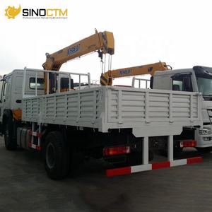 شاحنة بضائع سينوتراك هوو 4×2 بقوة 290 حصان مع رافعة تلسكوبية 3-5 طن، الأكثر مبيعًا - Product Image 1