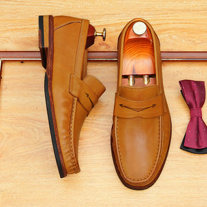 Chaussures en cuir pour hommes, finition brillante, style professionnel, décontractées et tendance, respirantes, antidérapantes, à enfiler, collection automne 2026, les plus vendues - Product Image 5