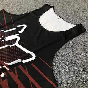 Maillot de basket-ball personnalisé sublimation uniforme en polyester évacuation de la sueur à séchage rapide - Product Image 4