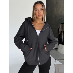 Sweat à capuche oversize imprimé en molleton pour femme, écoresponsable, avec masque pour les yeux intégré, poches avant, automne, 100% coton, 300 g/m² - Product Image 6