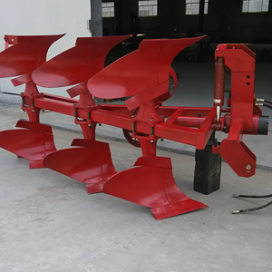 Charrue hydraulique réversible 1LF montée avec <span class=keywords><strong>tracteur</strong></span> à quatre roues - Product Image 3