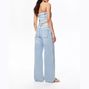 Nueva Llegada, Jeans de Mujer de Alta Calidad, Corte Recto, Holgados, Cintura Media, Lavado Claro, con Pedrería - Product Image 2