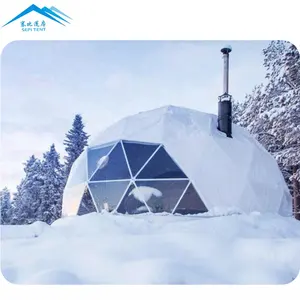 कस्टम आउटडोर Glamping लक्जरी नई डिजाइन रिसॉर्ट Geodesic गुंबद सर्दियों सबूत गेंद तम्बू के साथ लकड़ी के फर्श इग्लू उच्च हवा भारी बर्फ