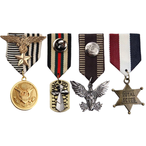 Insignes personnalisés moulés sous pression à livraison rapide de style moderne pour récompenses d'employés ou souvenirs touristiques - Product Image 4