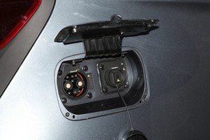 2025 Chery QQ รถยกสูงความเร็ว301กม. 28.8Kwh ครึ่งน้ำตาลลิเธียมใหม่30Kw รถยนต์ไฟฟ้านาโน - Product Image 6