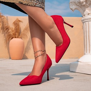 2025 nuove <span class=keywords><strong>scarpe</strong></span> col <span class=keywords><strong>tacco</strong></span> alto <span class=keywords><strong>rosse</strong></span> e alla moda <span class=keywords><strong>con</strong></span> tacchi sottili e un semplice Design a punta per una festa alla moda - Product Image 3