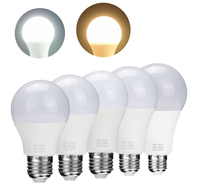 Ampoule led avec couvercle en aluminium et plastique, alimentation de l'usine chinoise, lumière A65 12W, 85-265V, ampoule led E27 B22, base, éclairage