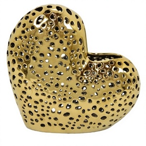 Sculpture de table artisanale en aluminium, design moderne fantaisie, forme irrégulière, plaqué or, pour centre de table d'anniversaire - Product Image 1