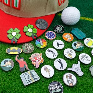 Marqueurs de balle de golf amusants et thématiques en forme de trèfle à quatre feuilles en alliage de zinc avec clip magnétique pour chapeau - Accessoires de golf personnalisés - Product Image 4