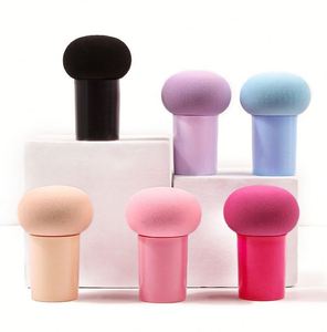 ฟองน้ำแต่งหน้าแบบพกพา รูปทรงเห็ด สำหรับรองพื้นชนิดน้ำ พร้อมด้ามจับ - Product Image 6