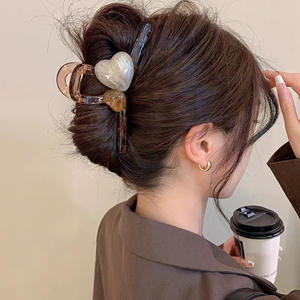 Fermagli per <span class=keywords><strong>Capelli</strong></span> da Donna di Alta Gamma in Acrilico Color Caffè con Perle, Fiocchi con Perline, Accessori per <span class=keywords><strong>Capelli</strong></span> - Product Image 3