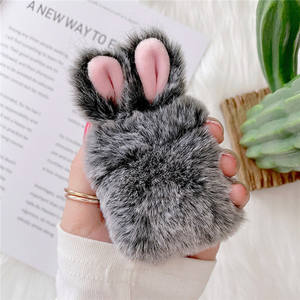 Funda de Lujo para <span class=keywords><strong>AirPods</strong></span> Pro 1 <span class=keywords><strong>2</strong></span>, con <span class=keywords><strong>Carga</strong></span> Inalámbrica, Diseño de Conejito, con Mosquetón, Funda de Peluche Suave con Orejas de Conejo - Product Image 3