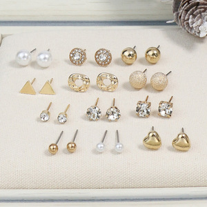 <b>Stud</b> <b>Earrings</b> Women's <b>Crystal</b> Rhinestone Pearl Heart Gold Plated Everyday Wear Fashion Jewelry 2023 - Product Image 1