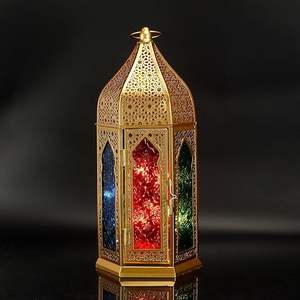 Lanterne marocaine écologique, durable, design personnalisé pour la décoration intérieure et extérieure, lampe à motif métallique artistique ajoutant un charme exotique - Product Image 1