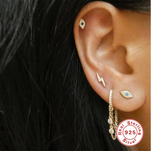 Boucles d'oreilles pendantes en argent sterling S925 incrustées de diamants, pompons personnalisés, style tendance et cool, créations originales pour l'oreille - Product Image 4