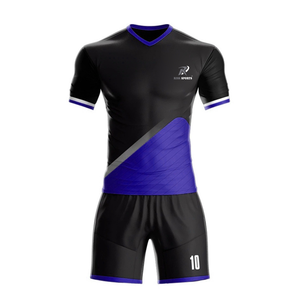 Maillot de football personnalisé en polyester respirant et léger, couleurs sublimées, tenue d'entraînement, uniforme de football de haute qualité - Product Image 3