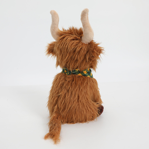 Vente Flash : Peluche Vache des Highlands Moelleuse, Bovin en Peluche Doux avec Bandana Adorable, Jouet Animal de Ferme Unique - Product Image 5