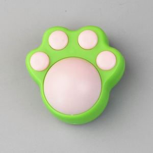 ของเล่นแมวติดผนังแคทนิปส่งไว รูปทรงอุ้งเท้าพร้อมของเล่นเคี้ยวรูปกระบองเพชรสีชมพูน่ารัก ช่วยทำความสะอาดฟัน ของเล่นกัดสำหรับแมว - Product Image 5