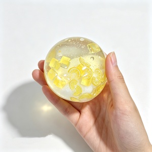 Linda Pelota Antiestrés Hecha a Mano, de Rebote Lento con Sensación Fresca y Refrescante para Aliviar el Estrés y Divertirse - Product Image 4