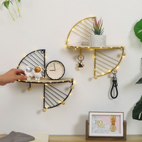 Étagère murale métallique de style luxueux et abordable pour décorer et suspendre des objets décoratifs