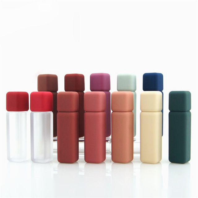 Factory Beauty Cosmetics Lipstick Plastic Bottle Square Lip Tube Packing Custom Matte Lip Gloss Tubes 5ml Lip Gloss Containers