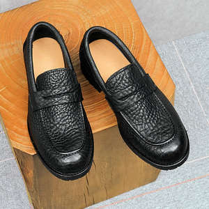 Chaussures en cuir véritable pour hommes de qualité supérieure et vêtements décontractés élégants et respirants - Chaussures de bureau de style Oxford - Product Image 3