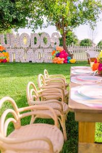 Chaise enfant en rotin tressé sur mesure, design moderne, légère, en osier, mobilier pour enfants pour fête d'anniversaire, salon, chambre à coucher - Product Image 3