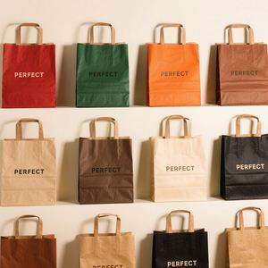 KUAIMA, prix bas, sac en papier d'emballage de luxe personnalisé imprimé en usine, sac en papier cadeau avec votre propre logo - Product Image 1