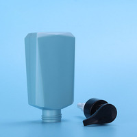 Bouteille vide carrée en plastique écologique de 160 ml de qualité supérieure avec pompe à mousse, impression sérigraphique pour shampoing, savon, lavage des mains
