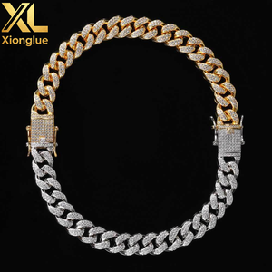 ราคาขายส่ง สร้อยข้อมือฮิปฮอปผู้ชาย เงินแท้ 925 ชุบทอง 18K ประดับเพชรโมอิสซาไนต์แบบคิวบา 2 แถว - Product Image 6