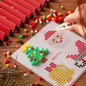 Cina fabbricazione all'ingrosso cartone animato personalizzato fai da te bambini Puzzle giocattoli educativi per bambini Perler Hama Beads Kit