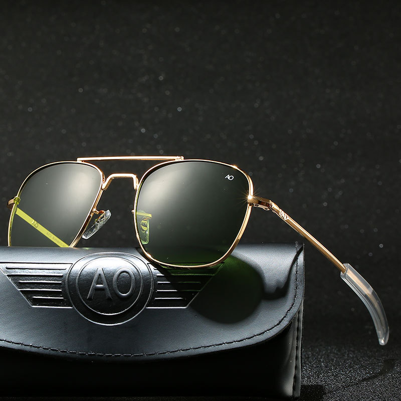 Pro Acme Classic Polarized Aviator Sunglasses – Gold Frame, G15 Green Lens, UV400 Protection, Military Style