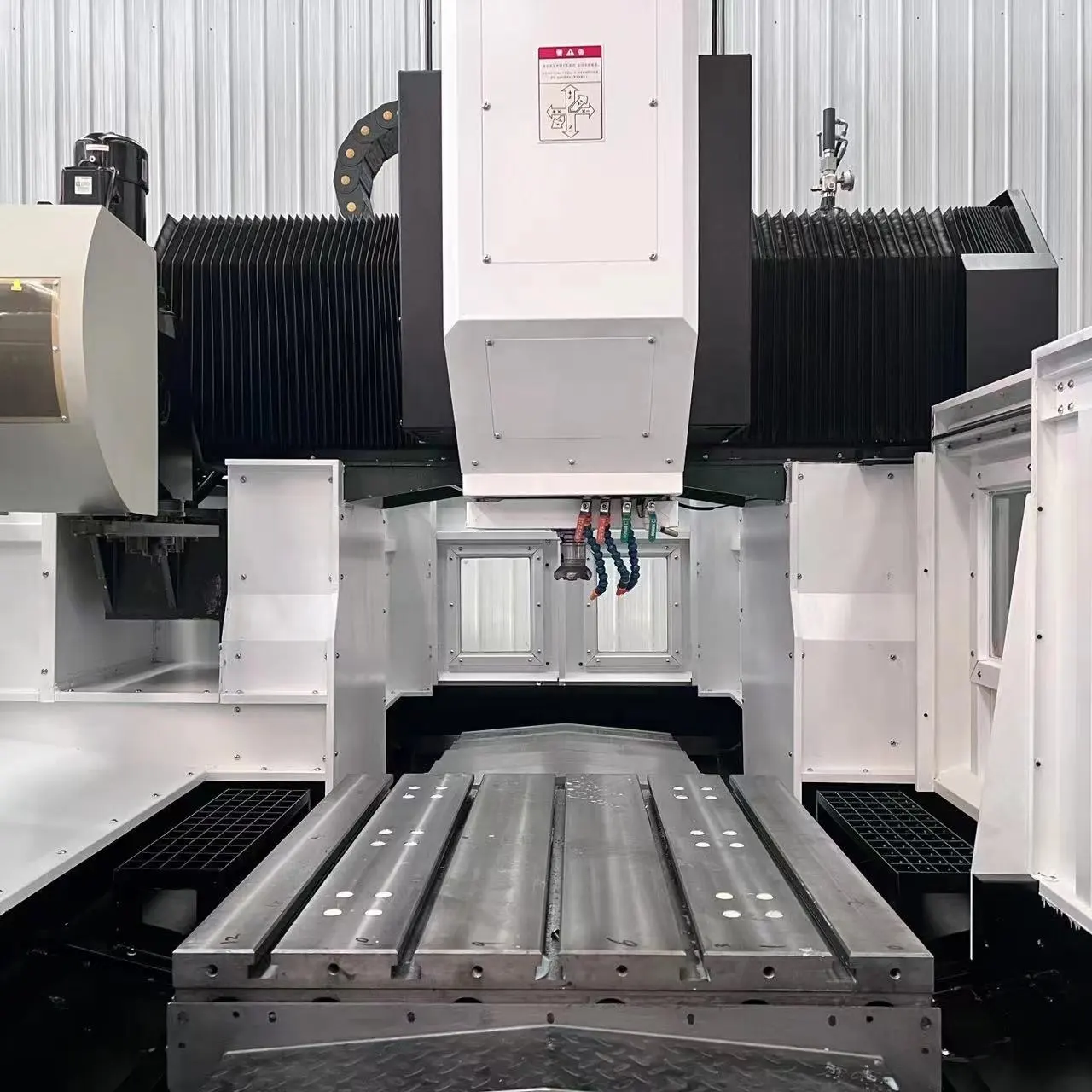 Nieuwe Productideeën Gmc1200/Gmc1613/Gmc1611 Cnc Gantry Freesmachine Met Hoge Kwaliteit